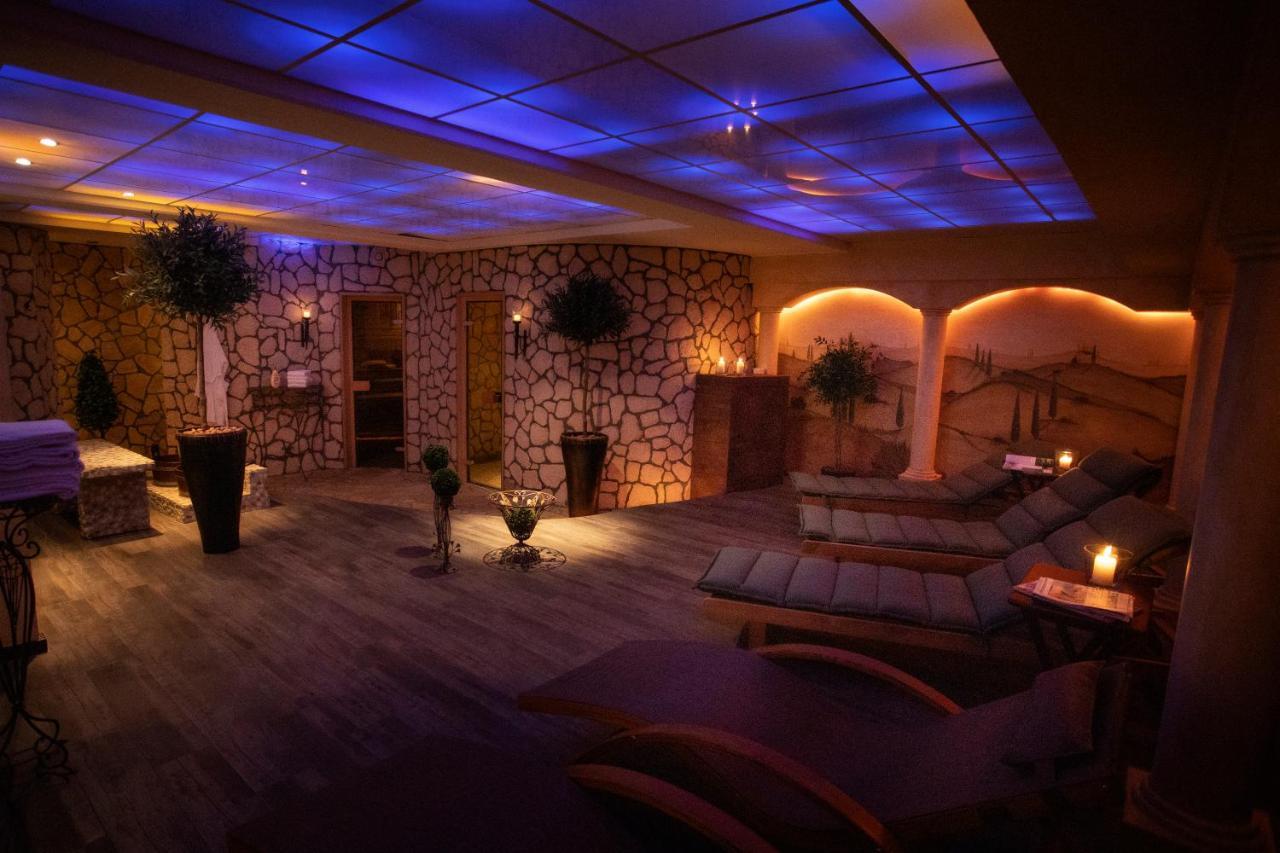 Hotel Zur Post 브릴온 외부 사진